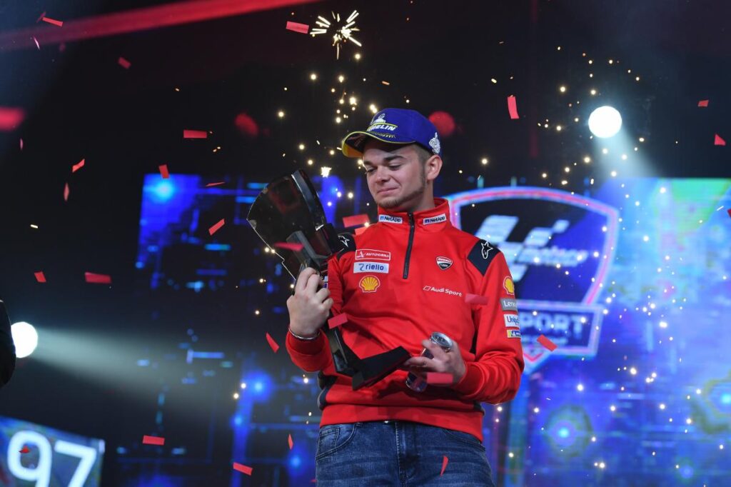 Ducati Corse signs MotoGP™ eSport World Champion AndrewZH